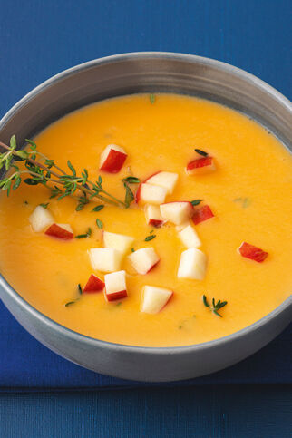 Pikante Süßkartoffel-Apfel-Suppe