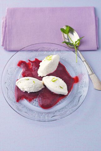 Quarknocken mit Beerensauce Quarknocken mit Beerensauce