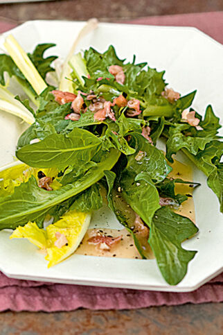 Löwenzahnsalat