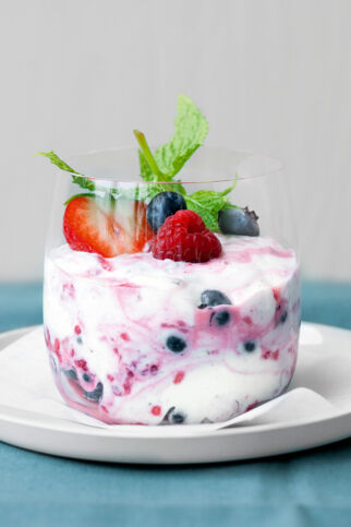 Sommerliches Quarkdessert