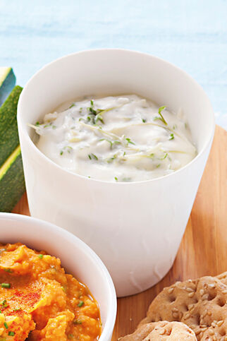 Gemüsesticks mit Kresse-Frischkäse-Dip Gemüsesticks mit Kresse-Frischkäse-Dip