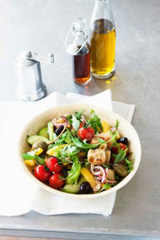 Italienischer Brotsalat