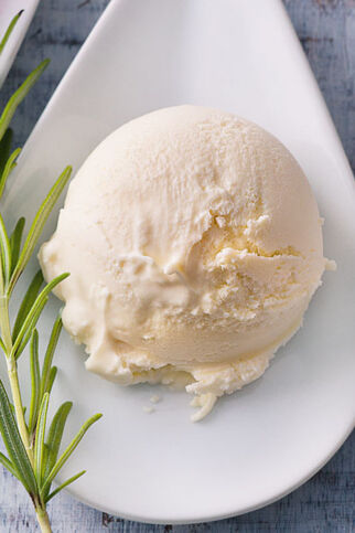 Rosmarin-Honig-Eis