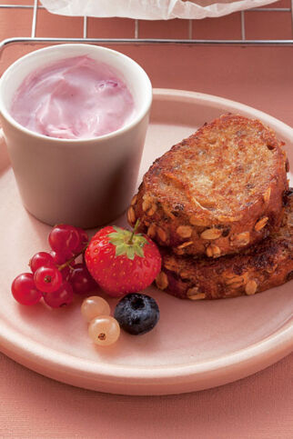 Arme Ritter mit Beerenschmand Arme Ritter mit Beerenschmand