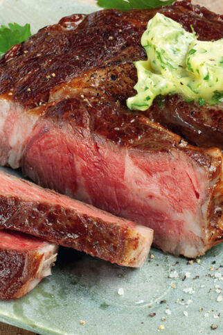Rindersteak mit Wasabi-Butter Rindersteak mit Wasabi-Butter