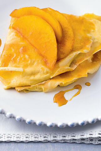 Flambierte Mango-Zitronen-Crêpes