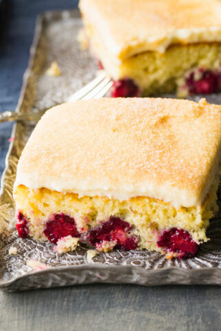 Walnuss-Himbeerschnitten Walnuss-Himbeerschnitten