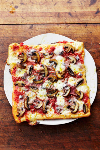 Pizza Capricciosa Pizza Capricciosa