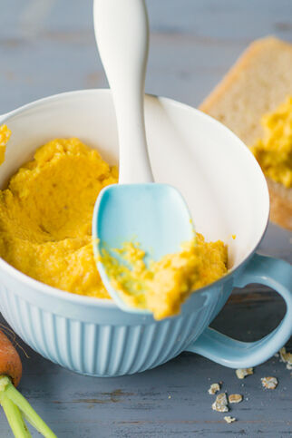 Mandel-Möhren-Paste Mandel-Möhren-Paste