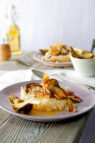 Pilzrisotto mit gebrannten Pinienkernen Pilzrisotto mit gebrannten Pinienkernen