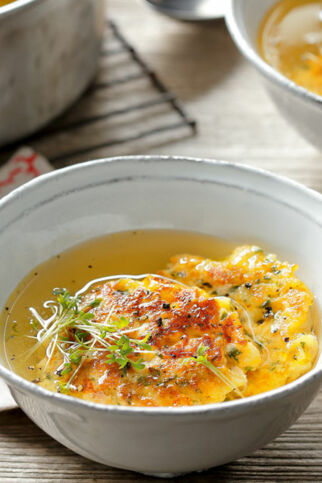 Kaspressknödel in Gemüsebrühe Kaspressknödel in Gemüsebrühe