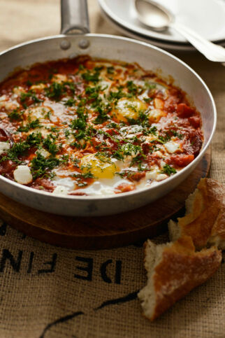 VERSUNKENE EIER MIT CHORIZO