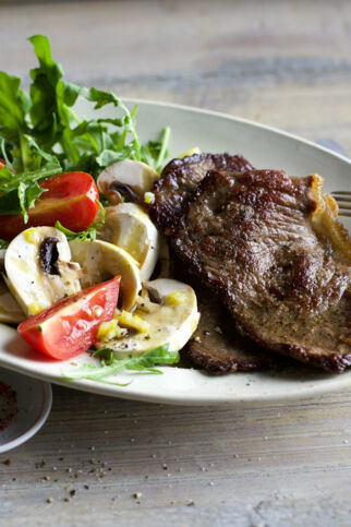 Tagliata auf Pilzsalat Tagliata auf Pilzsalat