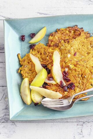 Kernige Puffer mit Kompott Kernige Puffer mit Kompott