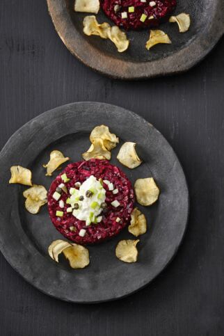 Rote-Bete-Tatar mit Topinambur Rote-Bete-Tatar mit Topinambur