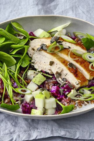 Rote-Bete-Salat mit Hähnchen Rote-Bete-Salat mit Hähnchen