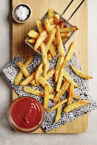 Pommes mit Ketchup Pommes mit Ketchup