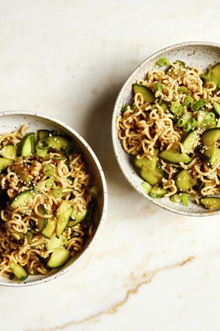 Asia-Nudelsalatmit Gurke Asia-Nudelsalatmit Gurke