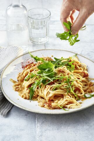 Spaghetti mit
rauchiger Bohnencreme Spaghetti mit
rauchiger Bohnencreme