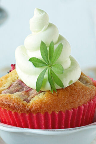Rhabarber-Cupcakes