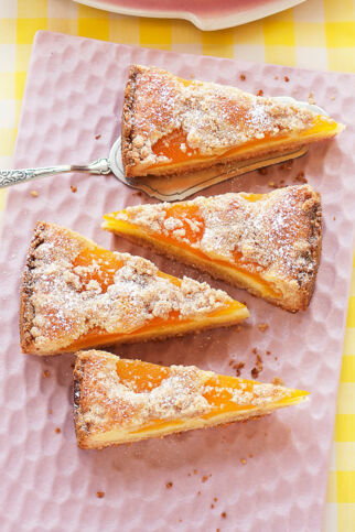 Aprikosen-Mandel-Kuchen Aprikosen-Mandel-Kuchen