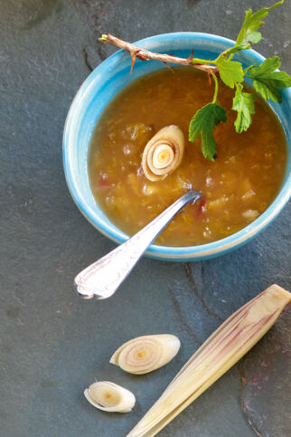 Stachelbeersauce süßsauer