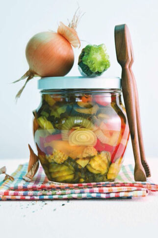 Pikant Eingelegtes Gartengemüse Pikant Eingelegtes Gartengemüse