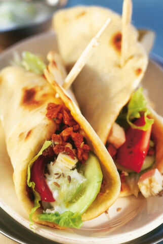 Türkische Pizza mit Cacik Türkische Pizza mit Cacik