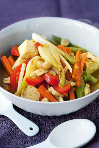 Tofu-Curry mit Bambus Tofu-Curry mit Bambus