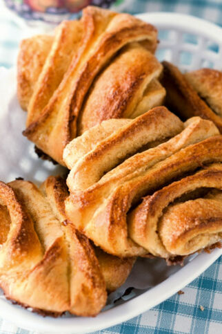 Franzbrötchen Franzbrötchen