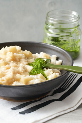 Risotto bianco mit Rucola-Mandel-Pesto Risotto bianco mit Rucola-Mandel-Pesto