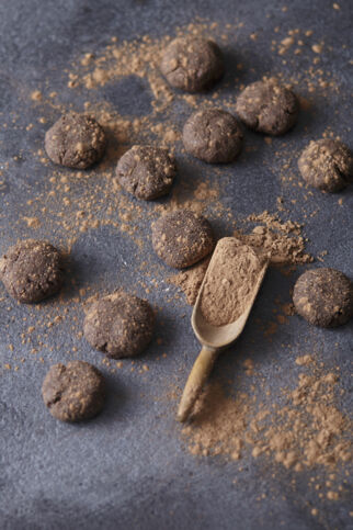 Carob-Shortbread Carob-Shortbread
