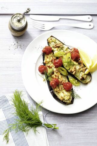Gebackene Aubergine mit Feta Gebackene Aubergine mit Feta