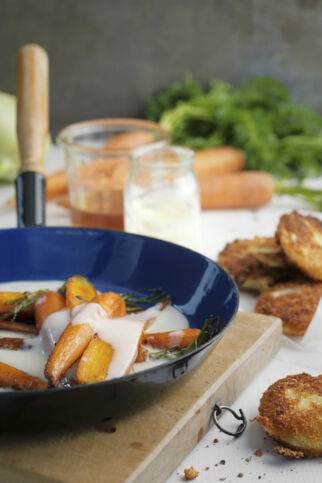 Kohlrabischnitzel mit Honigmöhren Kohlrabischnitzel mit Honigmöhren