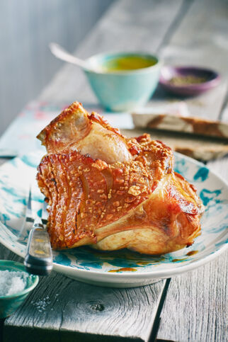 Knusprige Schweinshaxe Knusprige Schweinshaxe