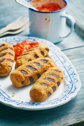 Würzige Tofu-Cevapcici mit Ajvar Würzige Tofu-Cevapcici mit Ajvar