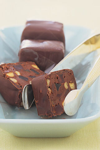 Nougatpralinen Nougatpralinen