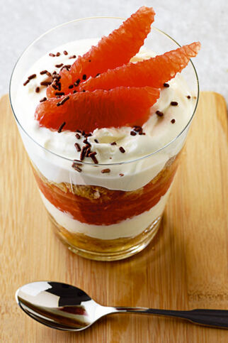 Grapefruit-Schichtdessert Grapefruit-Schichtdessert