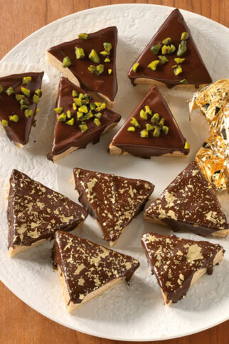 Baumkuchen-Ecken mit Weihnachtsgewürzen Baumkuchen-Ecken mit Weihnachtsgewürzen