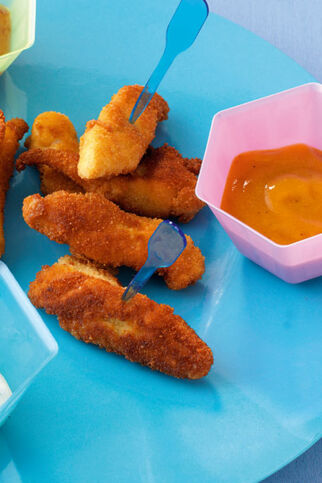 Hähnchen-Nuggets mit Dips