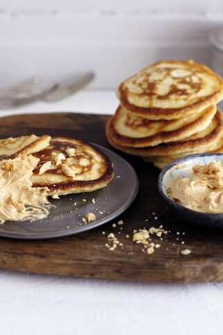 Pancakes mit Erdnuss-Zimt-creme Pancakes mit Erdnuss-Zimt-creme