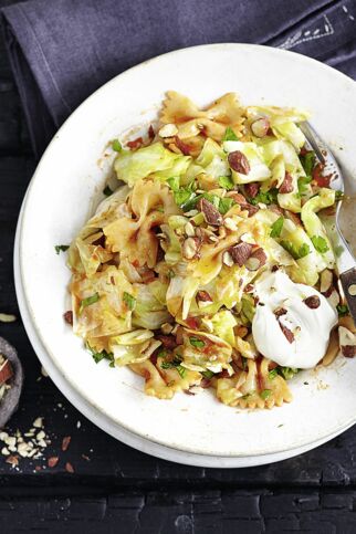 Paprika-Kraut-Farfalle Paprika-Kraut-Farfalle