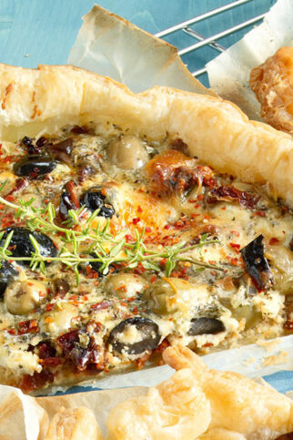 Oliven-Tarte mit Manchego Oliven-Tarte mit Manchego