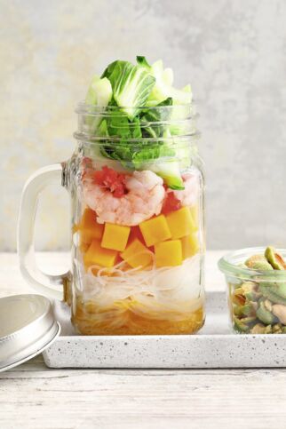 Glasnudelsalat mit Garnelen Glasnudelsalat mit Garnelen