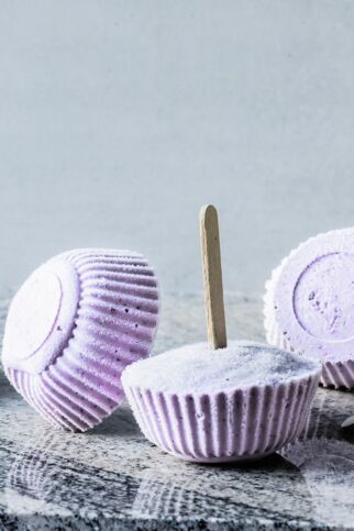 Heidelbeer-Buttermilch-Eis Heidelbeer-Buttermilch-Eis