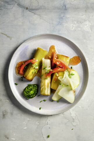 Gebratner Lauch mit Haselnusspesto Gebratner Lauch mit Haselnusspesto