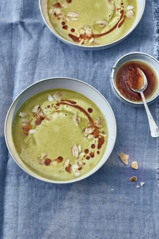 Kichererbsensuppe mit Harissa-Öl Kichererbsensuppe mit Harissa-Öl