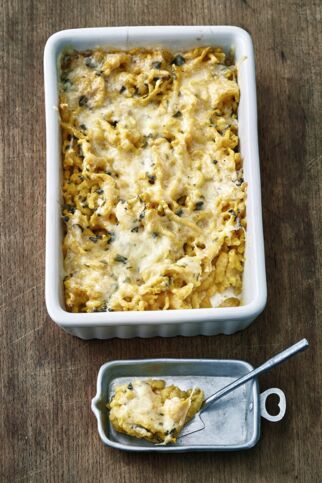 Spätzleauflauf mit Kürbis und Bergkäse Spätzleauflauf mit Kürbis und Bergkäse
