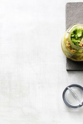 Mie-Nudelsuppe mit Hackfleisch Mie-Nudelsuppe mit Hackfleisch