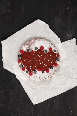 Red-Velvet-Naked-Cake
